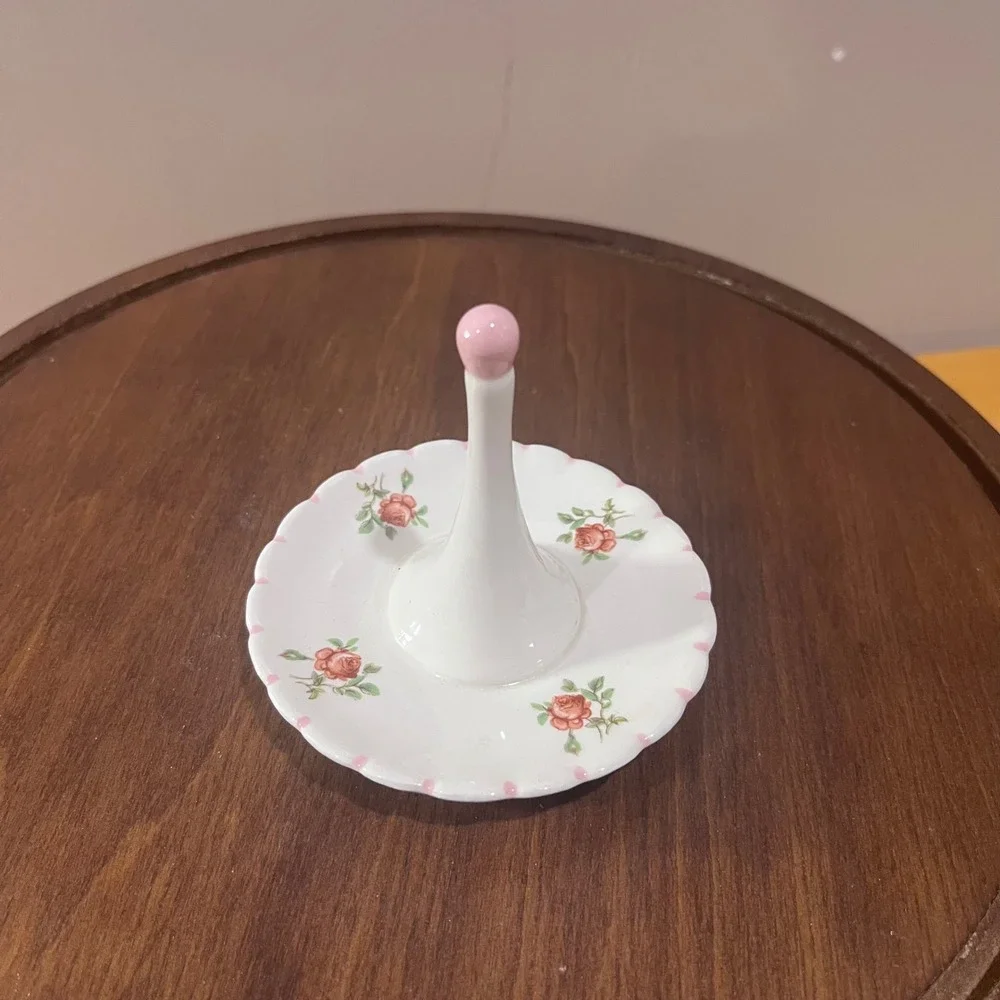 Vtg Cottagecore Pink Rose Porcelain Ring Holder Scalloped Floral Jewelry Dish